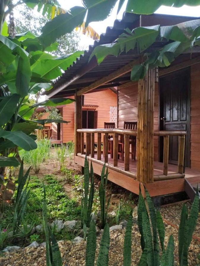 Nana Bungalows Ban Tan エクステリア 写真