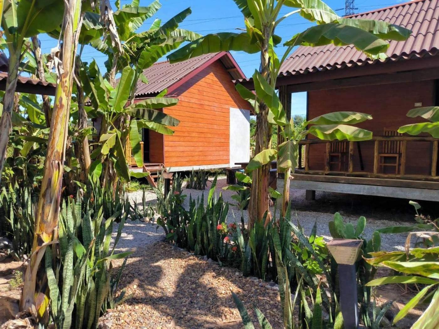 Nana Bungalows Ban Tan 部屋 写真